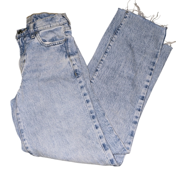 Womens Pacsun 90's Straight Stretch Light Blue Denim Jeans, Size 22in Waist. - Picture 1 of 3